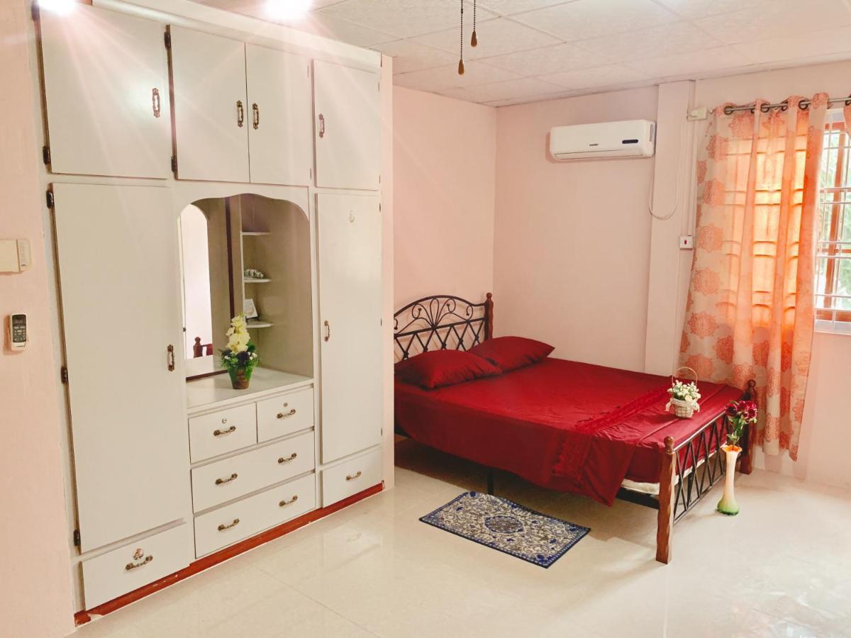 Apartment At Trincity Central Road Port of Spain Buitenkant foto