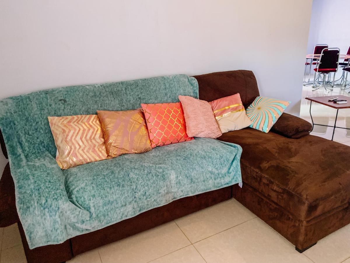 Apartment At Trincity Central Road Port of Spain Buitenkant foto